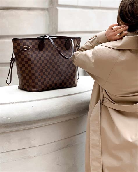 is louis vuitton cheaper in paris than us|lv neverfull price in paris.